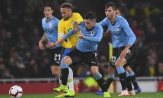 开云体育官网-巴西队力克乌拉圭，晋级美洲杯决赛