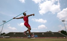 开云体育-最后的国王与最后的鹰隼，詹姆斯在东决关键战接管比赛