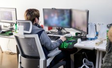 开云体育平台APP-FPX轻取GEN，CoreJJ开启传奇时刻宿命之战入围赛，锁定晋级资格的简单介绍