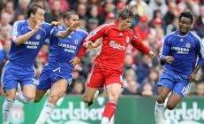 开云体育-以柔克刚，黄鸭组合的太极与丹麦的重剑