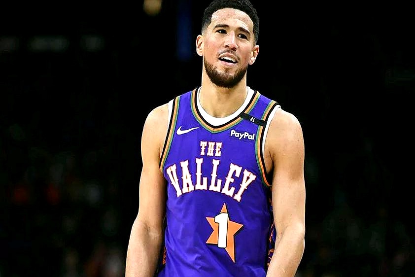 摩纳哥战胜对手获得胜利，球队士气高昂