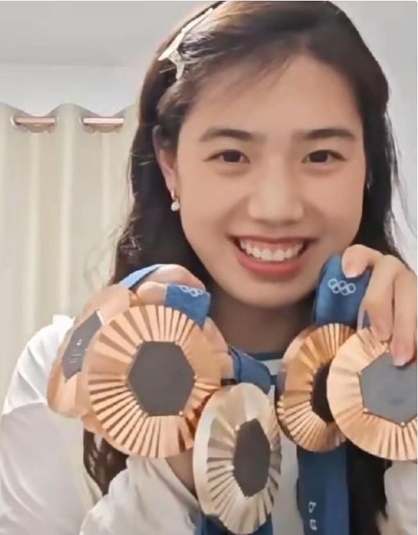 北美代表团表现抢眼，斩获多枚奖牌