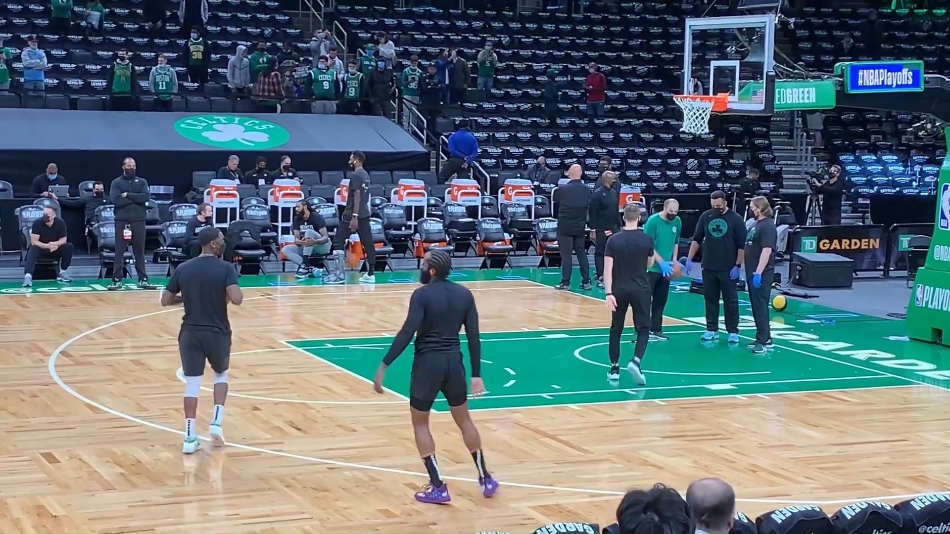 篮网击败凯尔特人,开启连胜模式 篮网击败凯尔特人,开启连胜模式