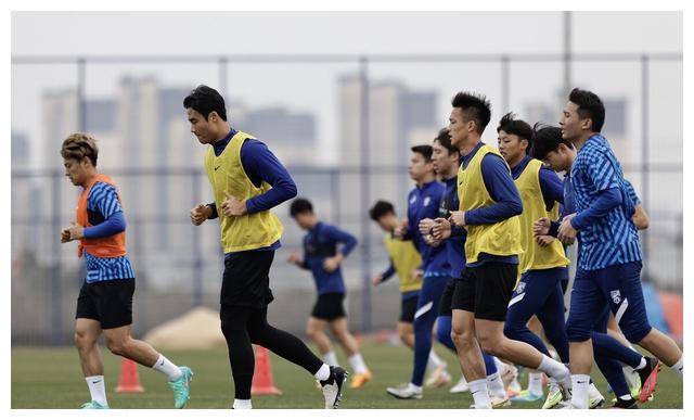 河北队神秘新援崭露头角，助球队夺冠