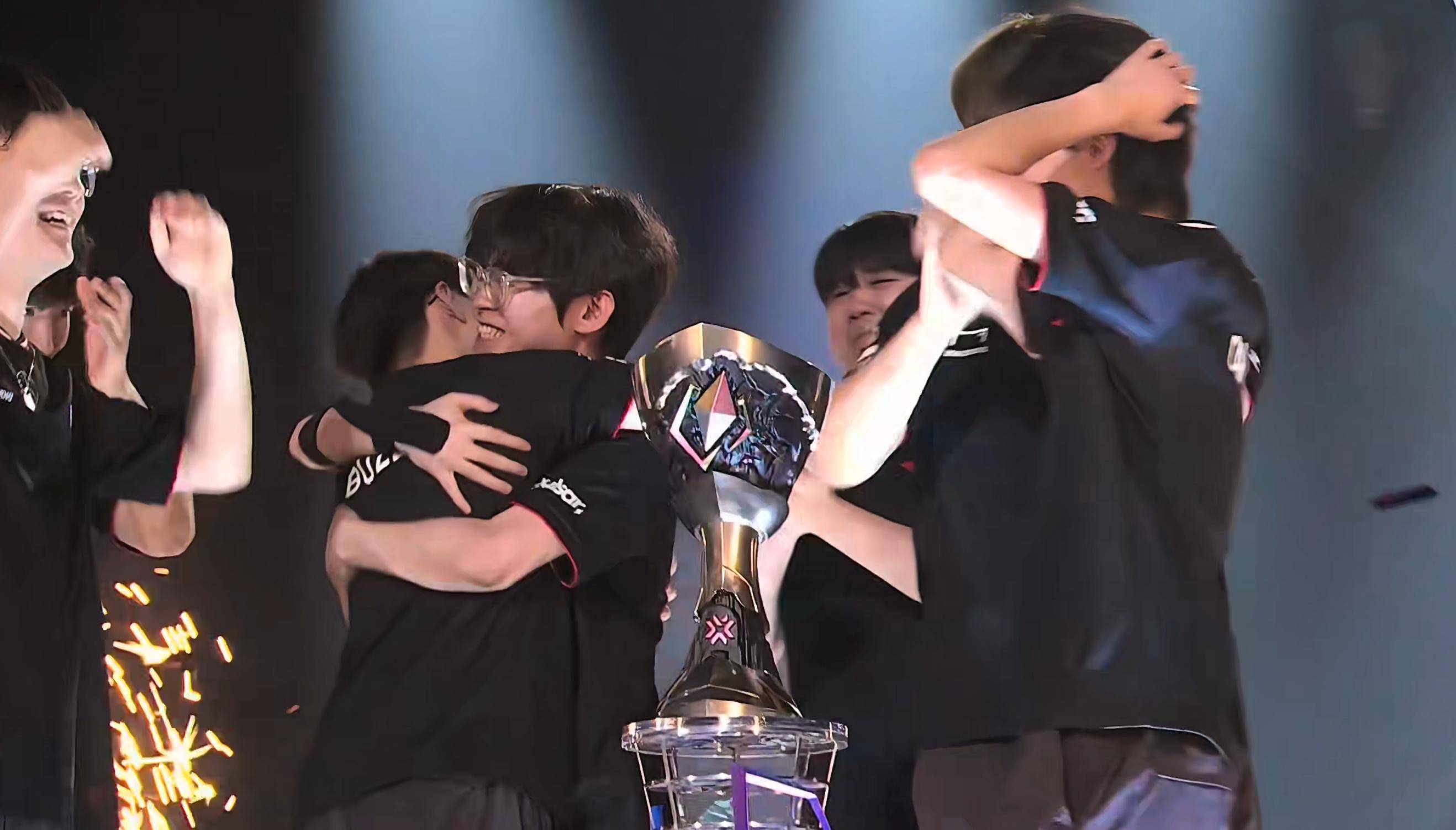 FNC力克MAD，Clid线上压制力十足宿命之战半决赛，成为赛场最大亮点