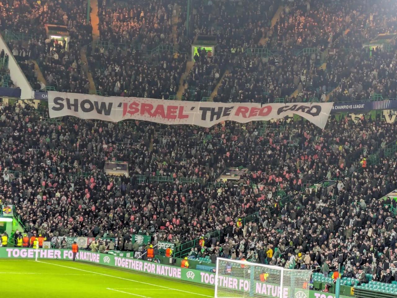 欧洲杯正式开打，球迷热情高涨的简单介绍