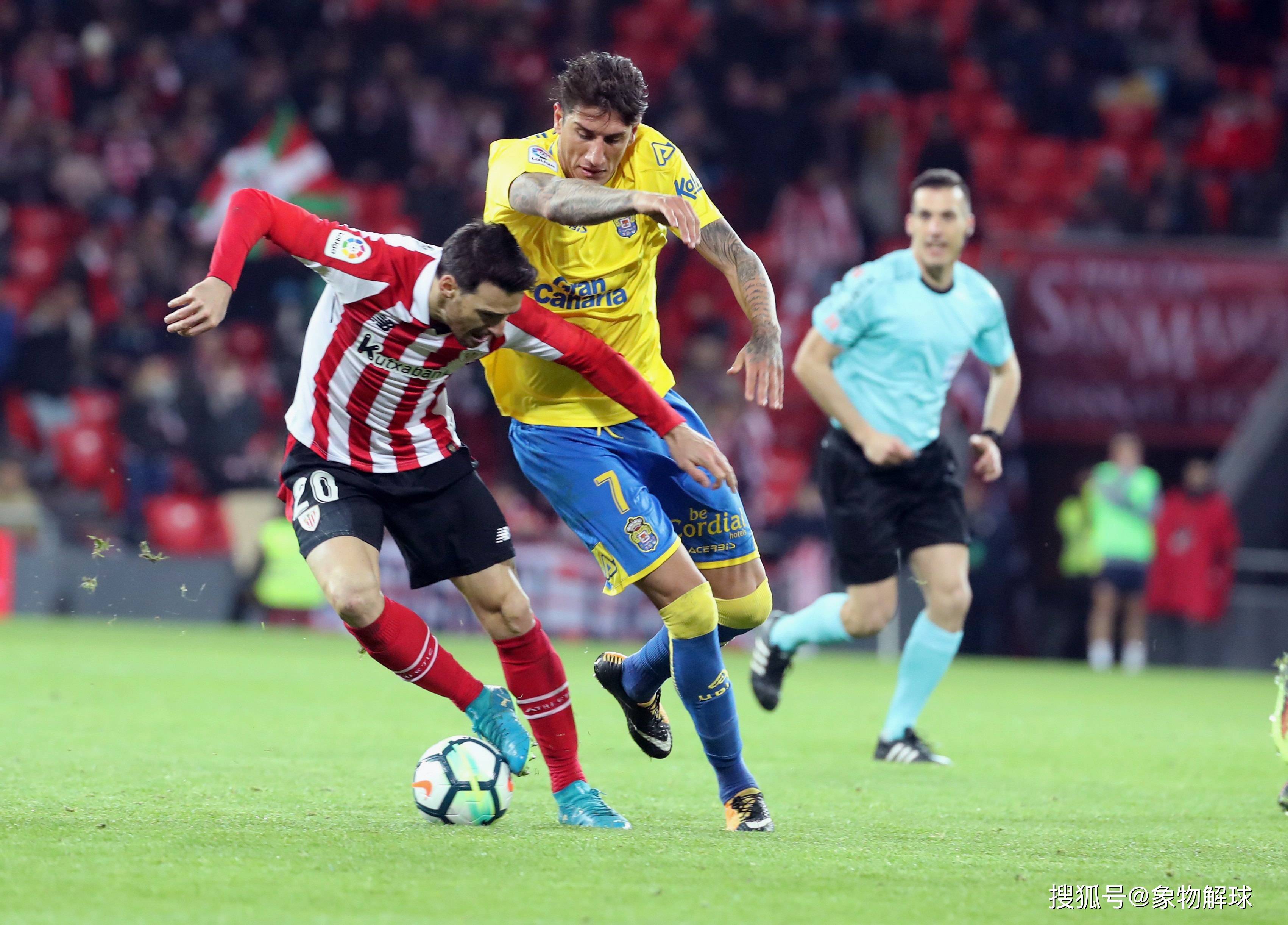 斯特拉斯堡客场击败南锡，登顶积分榜