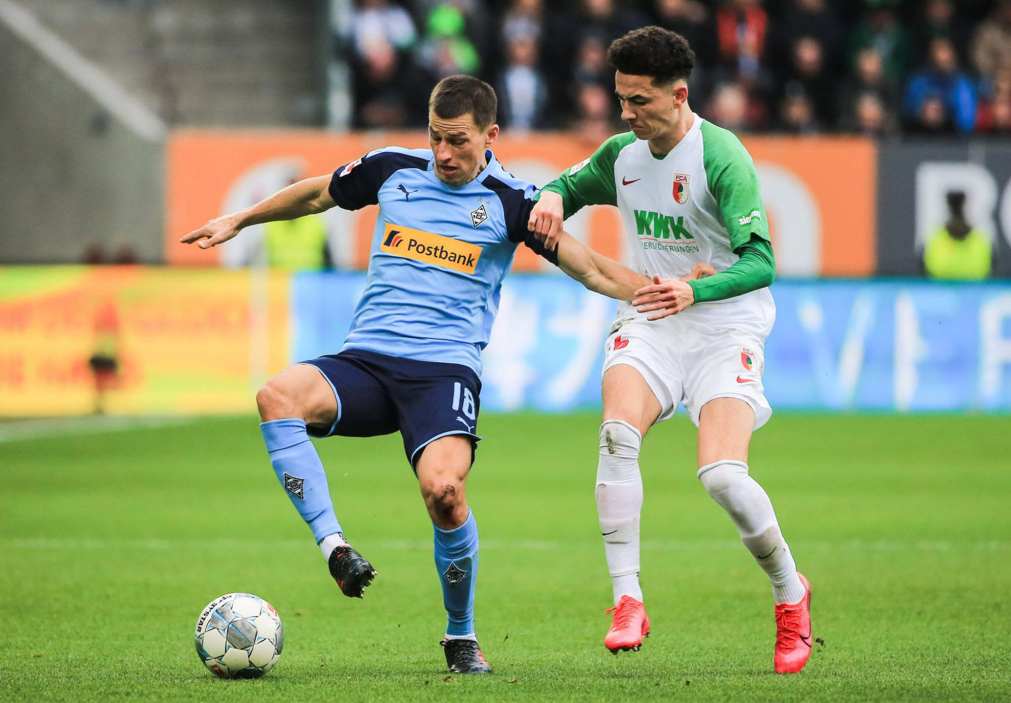 门兴格拉德巴赫取得关键胜利保持竞争力