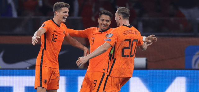 荷兰队展现实力，轻松取胜对手