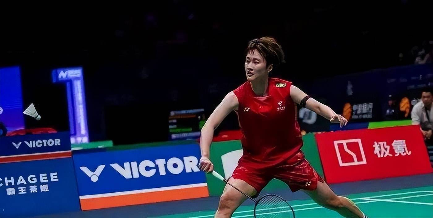 韩国队碾压印尼队，陈雨菲点燃赛场