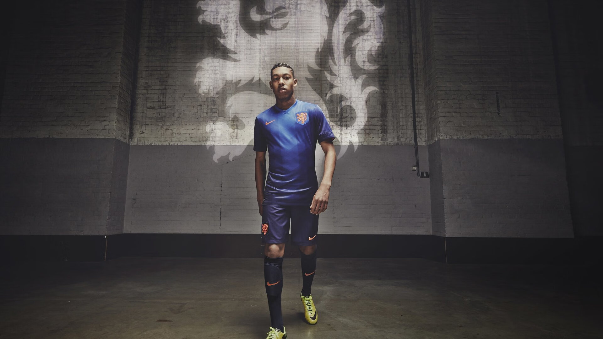 红灯未灭已改写剧本，诺里斯的神之一圈如何颠覆红牛霸权？